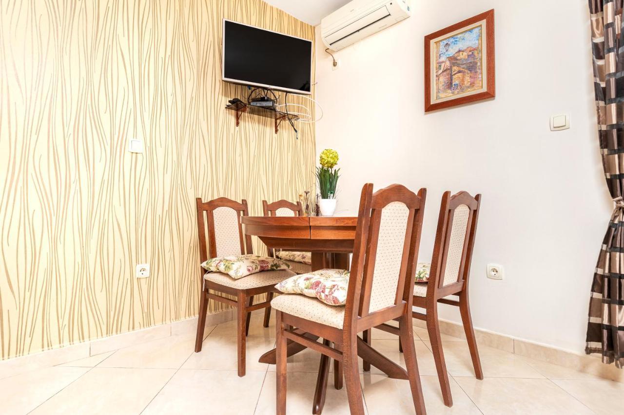 Apartments Donkovic Kotor Luaran gambar